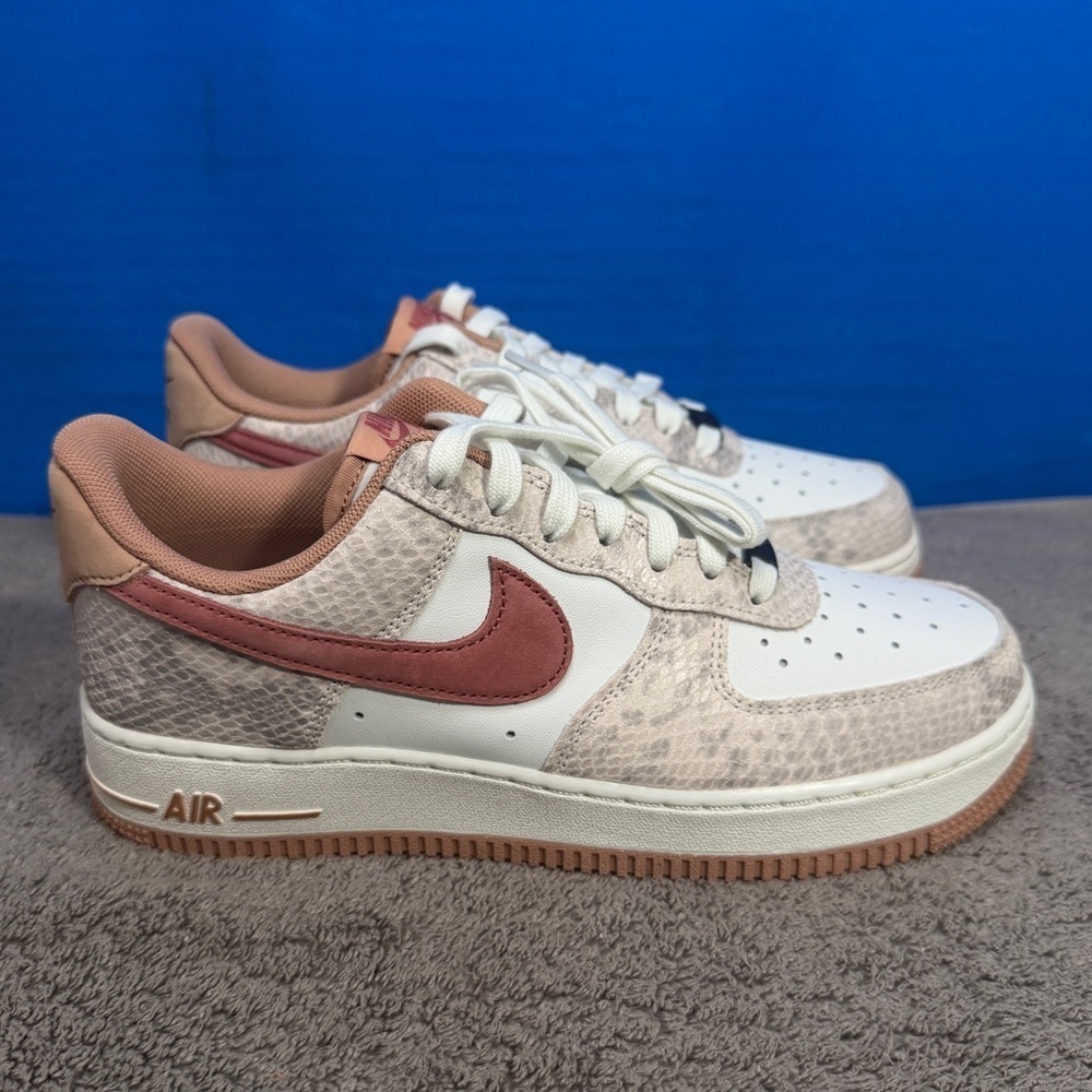 Nike Air Force 1
Brand new